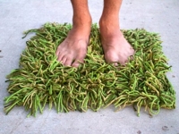 instructables amalkhan Crocheted Grass Rug